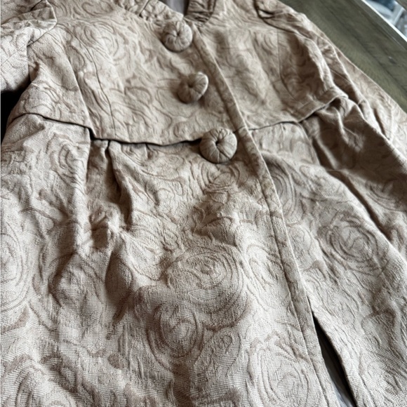Forever Collectibles Tan Trench Coat with Textured Floral Design - Picture 10 of 15